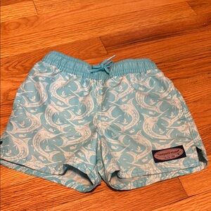 Vineyard Vines Aqua Patterned Swim Trunks
Used; see pictures